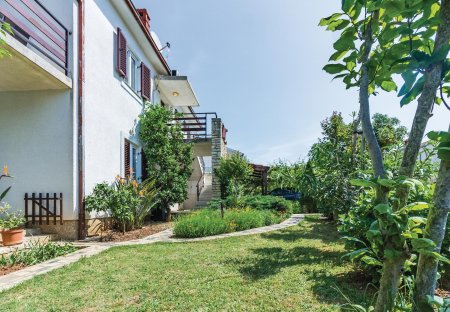 Apartment in Pješčana Uvala, Croatia