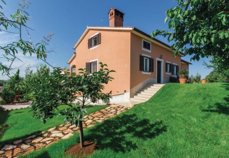 Apartment in Vabriga, Croatia