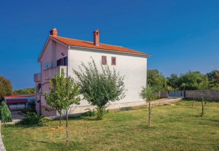 Apartment in Rasopasno, Croatia