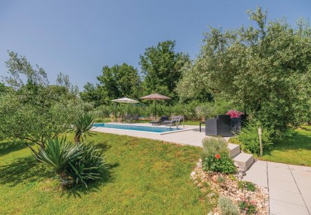 Villa in Donji Vinjani, Croatia