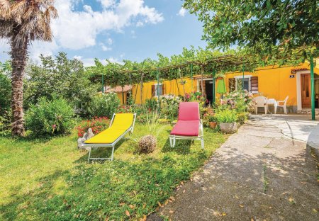 Villa in Rogočana, Croatia
