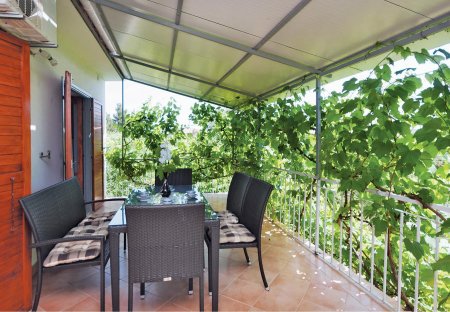 Apartment in Seline, Croatia