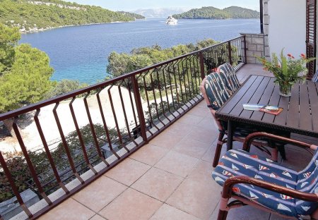 Apartment in Polače, Croatia