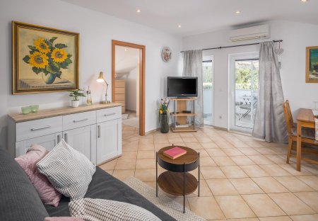 Apartment in Mušalež, Croatia
