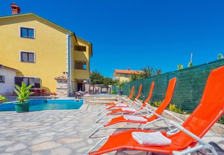 Villa in Nedešćina, Croatia