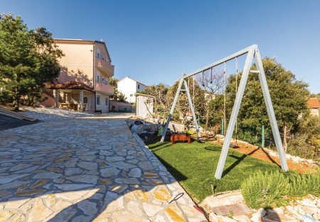 Apartment in Kavran, Croatia