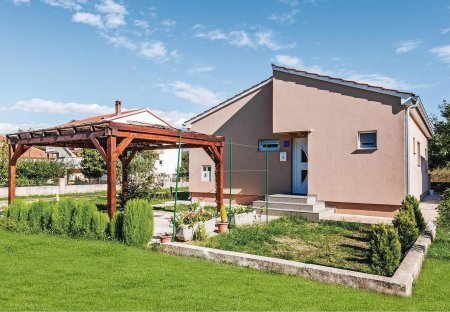 Villa in Petrčane, Croatia