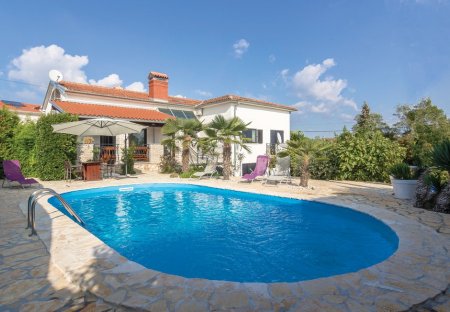 Apartment in Matohanci, Croatia