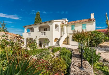 Apartment in Rasopasno, Croatia