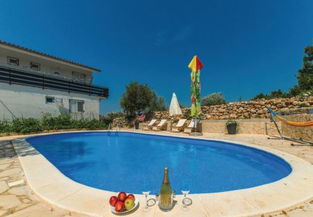 Villa in Ždrelac, Croatia