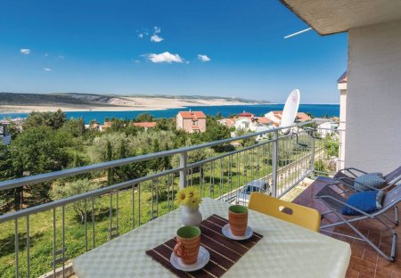 Studio Apartment in Rovanjska, Croatia