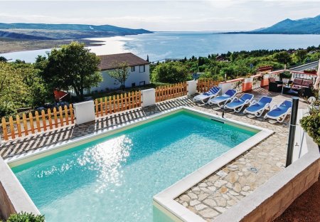 Villa in Rovanjska, Croatia