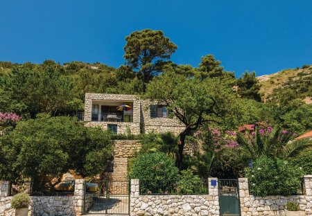 Villa in Mokošica, Croatia