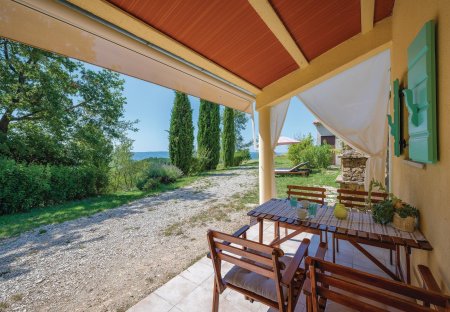 Villa in Oprtalj, Croatia