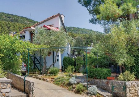 Apartment in Cres, Croatia