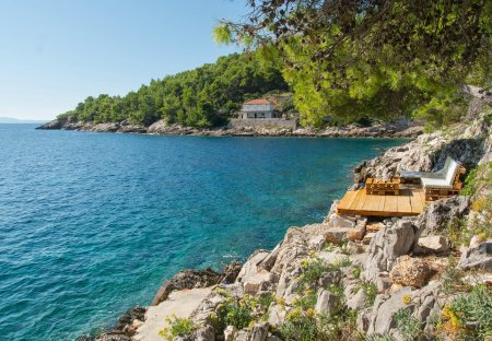 Villa in Gdinj, Croatia