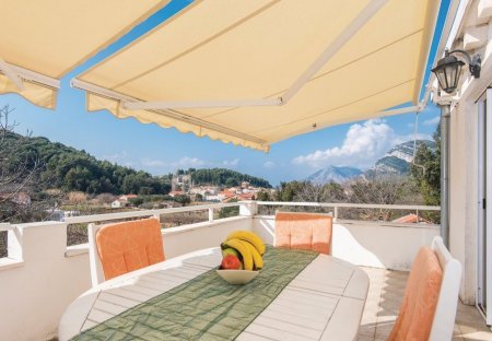 Apartment in Žuljana, Croatia
