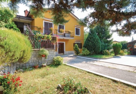 Apartment in Jušići, Croatia