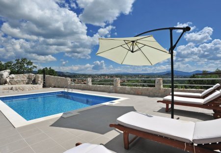 Villa in Kučiće, Croatia