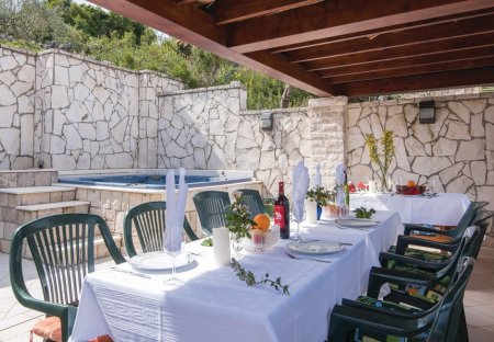 Villa in Račišće, Croatia