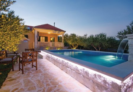 Villa in Plano, Croatia