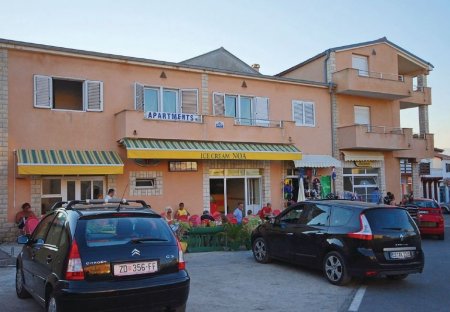 Apartment in Ražanac, Croatia