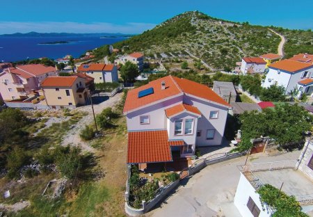 Villa in Drage, Croatia