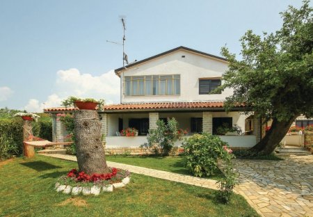 Apartment in Kukci, Croatia