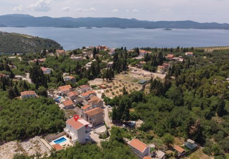 Villa in Kremena, Croatia