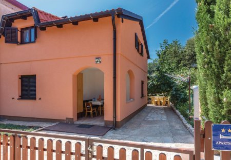 Apartment in Pavićini, Croatia