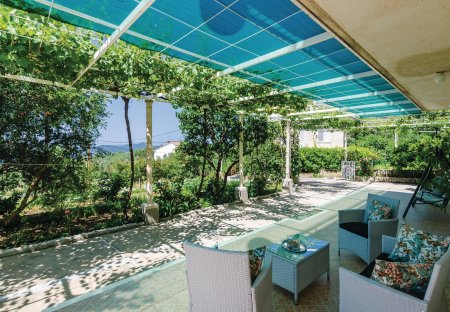 Apartment in Brsečine, Croatia