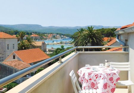 Apartment in Stari Grad, Croatia