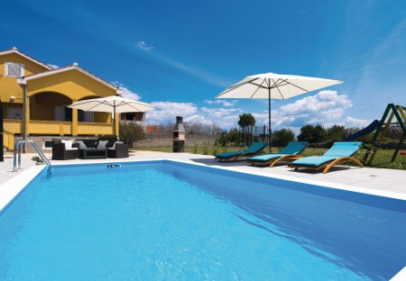 Villa in Vrsi, Croatia