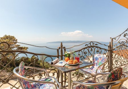 Apartment in Krvavica, Croatia