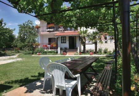 Apartment in Kapelica, Croatia