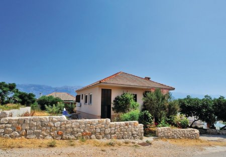 Villa in Ražanac, Croatia