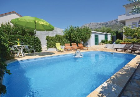 Apartment in Kaštel Sućurac, Croatia