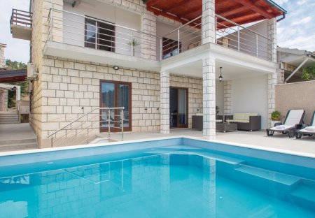 Villa in Brna, Croatia