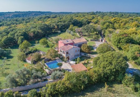 Villa in Rakalj, Croatia