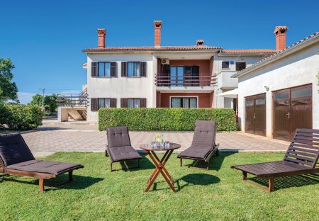Apartment in Hrboki, Croatia