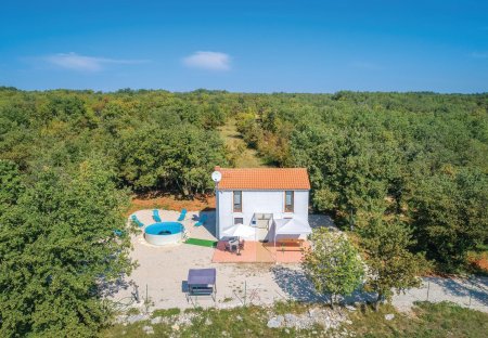 Villa in Makovci, Croatia