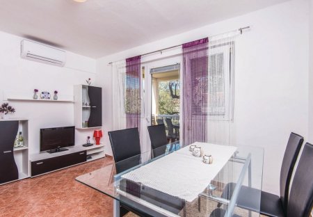 Apartment in Dubrava, Croatia