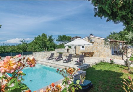 Villa in Juršići, Croatia