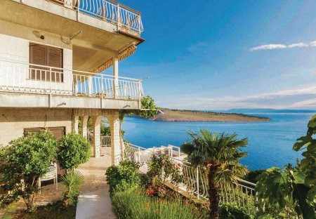Apartment in Oštro, Croatia