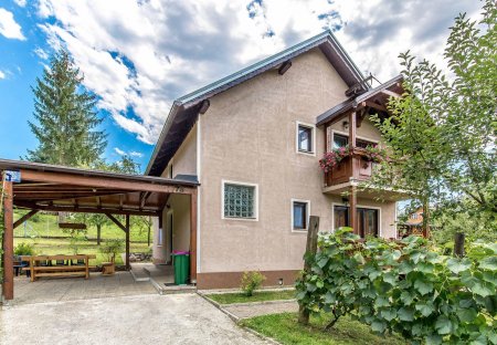 Villa in Sela Bosiljevska, Croatia