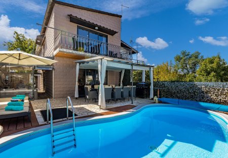 Villa in Vantačići, Croatia