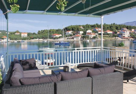 Apartment in Lumbarda, Croatia