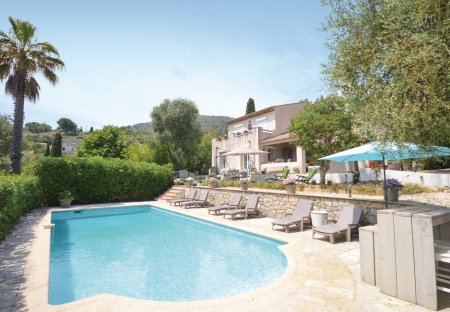 Villa in Le Tignet, the South of France