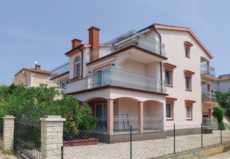Apartment in Varvari, Croatia