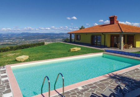 Apartment in Pomjan, Slovenia